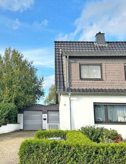 Gepflegte Doppelhaushälfte mit Doppelgarage in Harpen - Bochum
