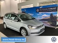 VW Touran, Comfortline, Jahr 2021 - Wittenberg (Lutherstadt)