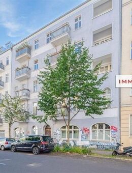 IMMOBERLIN.DE - Mehrfamilienhaus mit Ausbaupotential in Trendlage - Berlin