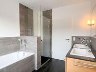 Exklusive 3,5-Zimmer-Wohnung mit sonnigem Balkon und hochwertiger Ausstattung in erstklassiger Lage - Herzogenaurach