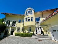 Exklusives, geräumiges Familien-Domizil mit Traumgarten / Ruhige Höhenlage Nähe Burghausen & A 94 - Burghausen