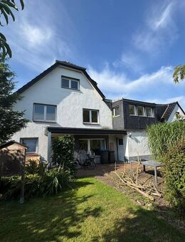 Welver: Wohnhaus mit 2 Einheiten und 1000m² Grundstück - Welver