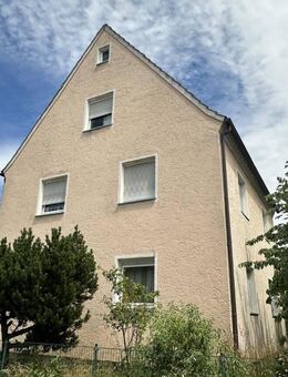 Neustadt b. Coburg - Handwerkerobjekt - Wohnhaus mit Potential in ruhiger Wohnlage - Neustadt (Coburg)