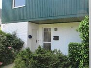 Bremen Habenhausen… die begehrte Wohnlage „links der Weser „gepflegte DHH mit idyll. Hofgarten u. Garage! - Bremen