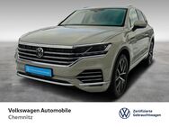 VW Touareg, 3.0 V6 eHybrid Elegance, Jahr 2021 - Chemnitz