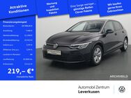 VW Golf, 2.0 TDI VIII Life, Jahr 2023 - Leverkusen