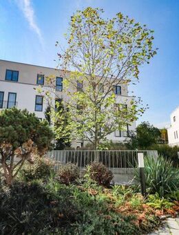 Modernes Reihenhaus mit Dachstudio, großer Terrasse & Garten - stilvoll wohnen auf mehreren Ebenen - Weinsberg