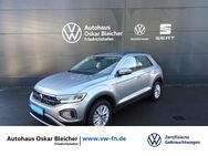 VW T-Roc, 1.5 TSI Life 110kW, Jahr 2023 - Friedrichshafen