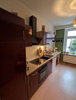 * 2-RWE in Stötteritz * Küche/Bad mit Fenster Bad mit Wanne * - Leipzig