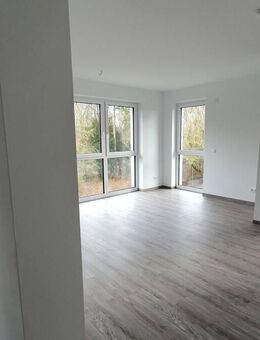 Vermietungsstart für die exklusive Einraumwohnung mit 2 Balkons - Naumburg (Saale)