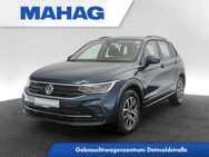 VW Tiguan, 1.5 TSI LIFE Alu17Tulsa, Jahr 2023 - München