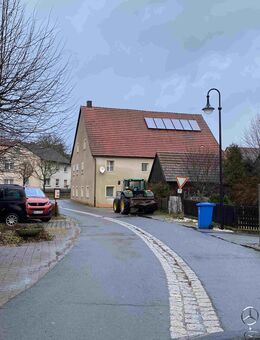 Haus mit mehreren Wohnungen in Plech zu verkaufen - Plech