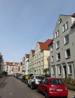 Klassisches Lübecker Mehrfamilienhaus am Drägerwerk - Lübeck