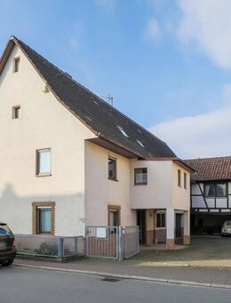 Handwerker und Bastler aufgepasst! Großes Wohnhaus mit viel Potential und verschiedenen Nutzungsmöglichkeiten - Remchingen