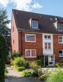Renovierte Wohnung am Tibarg Niendorf inkl. Einbauküche und PKW-Stellplatz - Hamburg