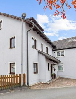 Mehrfamilienhaus in bester Lage in Obernsees - Mistelgau