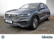 VW Touareg, 3.0 V6 TDI "Basis ", Jahr 2020 - Bad Langensalza