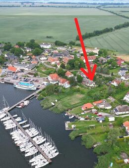 EINE MODERNISIERTE FISCHERHAUS-DOPPELHAUSHÄLFTE - Breege