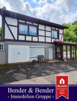 Kleines Einfamilien-/Ferienhaus mit Nebengebäude in absolut ruhiger Höhenlage von Morsbach! - Morsbach