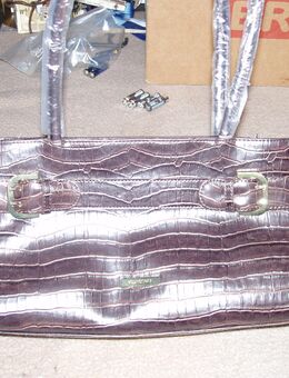! HOCHWERTIGE HANDTASCHE NEU ! - Arzberg (Bayern)