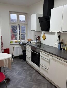 *Möblierte, schicke 3-Zi-Wohnung am Kornmarkt* - Osterode (Harz)