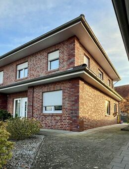 Zwei Wohnungen, ein starkes Investment - gepflegtes Zweifamilienhaus von 2014 - Herzlake