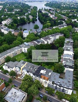 Dachterrassen-Traum: vermietete, sonnige 3-Zi. ETW Staffelgeschoß, absolute Alsternähe, ruhige Lage - Hamburg