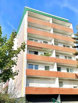 1,5-Zimmer-Wohnung mit großem Balkon - Altenburg