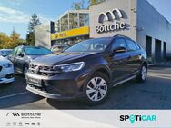 VW Taigo, 1.0 TSI Life, Jahr 2023 - Potsdam