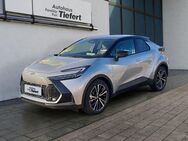 Toyota C-HR, 2.0 Hybrid Lounge (AX2), Jahr 2024 - Lauchringen