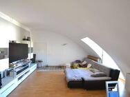 Außergewöhnliche 2-Zimmer-Dachgeschosswohnung im Herzen von Germering - Germering