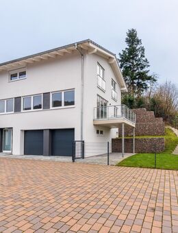 Neuwertiges Einfamilienhaus - einziehen und wohlfühlen - Annweiler (Trifels)