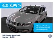 VW Passat Variant, 2.0 TDI Business, Jahr 2023 - Stuttgart