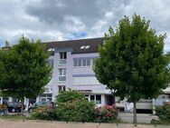 Attraktive Kapitalanlage! Vermietete Dachgeschosswohnung mit mehreren TG-Stellplätzen in zentraler Lage von Oppau. - Ludwigshafen (Rhein)