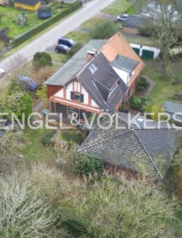 Ländliches Wohnen im stilvollen Doppelhaus - Dersekow