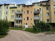 Voll vermietetes Mehrfamilienhaus // 8 Wohneinheiten, Balkon u. STP - Arnstadt