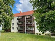 kl. 3 Raum Wohnung mit Balkon und Garage auf dem Grundstück! - Freital