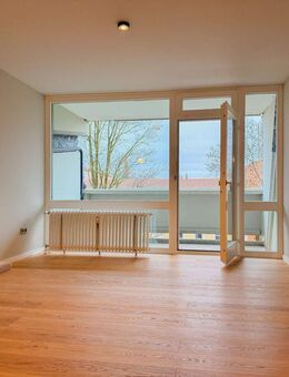 sanierte 1-Zim.-Wohnung mit hochwertiger Ausstattung & TG-Stellplatz in Obersendling - München