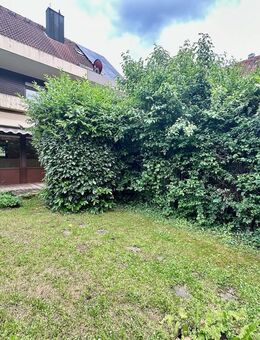 Provisionsfrei für den Käufer! Modernisierungsbedürftiges RMH mit Garage und Garten am Heuchelhof! - Würzburg