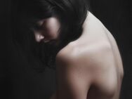 400+ Euro - Atttraktive, sensible junge Dame (18+) gesucht. - München