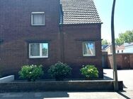 Doppelhaushälfte mit Garage und Traumgarten in Rheinhausen/Nähe Rhein - Duisburg