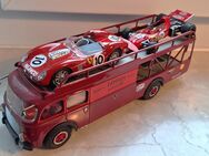 1:43-Old Cars--FIAT--Ferrari Modena Italia --Renntransporter-- Fiat 642RN2 OVP - Meckenheim