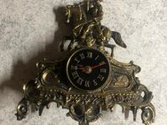 Schwere Guss Uhr antik analog Batterie - Warendorf