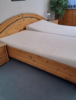 BETTANLAGE VOLLMASSIV - Mülheim (Ruhr)