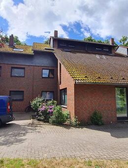 Provisionsfrei: Helle 2-Zi.-Wohnung mit Balkon & neuem Vinylboden in Uni-Nähe - Oldenburg