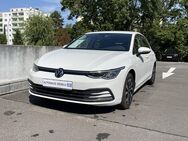 VW Golf, 2.0 TDI Active LE FRCAM, Jahr 2021 - Rüsselsheim