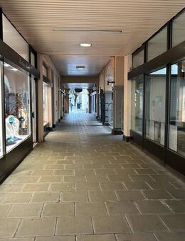 Vermietete, zentral gelegene 2-Zimmer-Wohnung im 3.Obergeschoss mit Lift - Bad Reichenhall