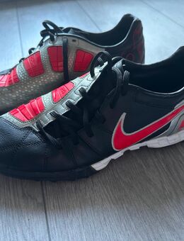 Nike Fußballschuhe Noppen! - Berlin