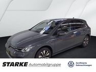 VW Golf, 2.0 TDI Move, Jahr 2023 - Osnabrück