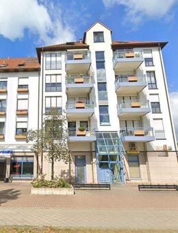 Bezugsfreie Wohnung mit Balkon und zwei Bädern im Heiterblick! - Leipzig